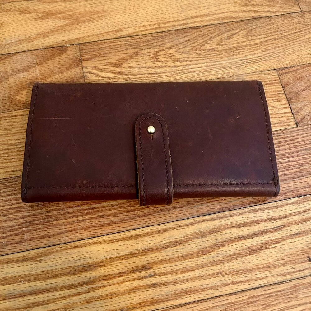 Portland Leather Goods Women Trifold Leather Wallet